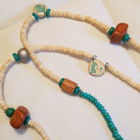 New Club West Wood Bead Necklace Long - Picture 3 of 5